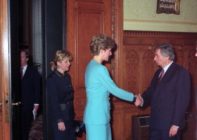 Antall József miniszterelnök fogadja Diana hercegnét, 1992. március 24.