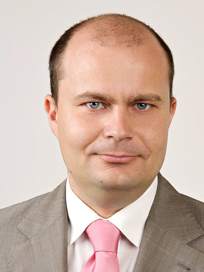 K&eacute;pviselő f&eacute;nyk&eacute;pe