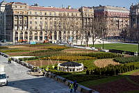 Kertészeti munkák a Kossuth téri rekonstrukció idején, 2014