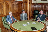 Jichak Samir volt izraeli miniszterelnök az Országházban, 1996