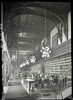 Műszaki fotódokumentáció az Országgyűlési Könyvtár nagy olvasótermének enteriőrjéről az épület felújítása, korszerűsítése idején, 1952