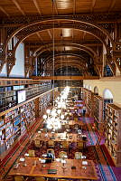 Az Országgyűlési Könyvtár olvasóterme felülnézetből, 2018