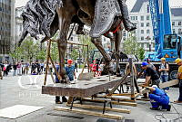Andrássy Gyula szobrának rekonstrukciója az Országház déli bejárata előtt, 2015