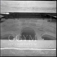 Műszaki fotódokumentáció az Országház tetőfelépítményének felújításáról, 1982