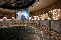 A Szent Korona az Országházban című kiállítás részlete az Országház Kőtárában, 2024